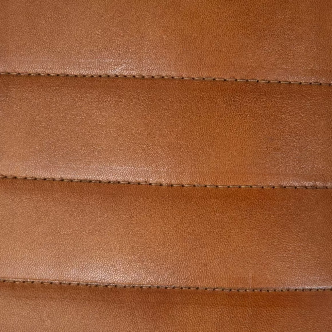 HOMLA Fotel Gladio W Obiciu Ze Skory Bawolej Brazowe 68X76X75 Cm