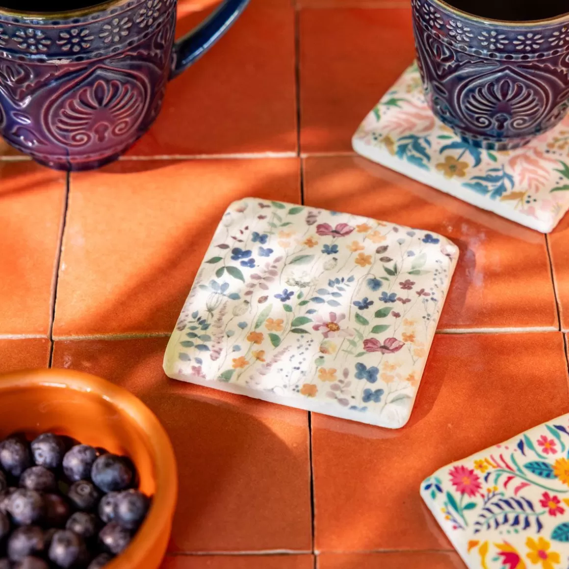 HOMLA Podkladka Melte Ceramiczna Drobne Kwiaty I Listki 4 Szt.